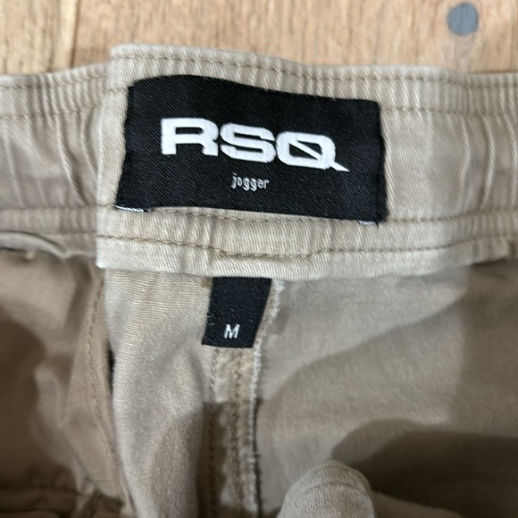 Tilly’s RSQ  khaki drawstring  joggers medium - Picture 2 of 3